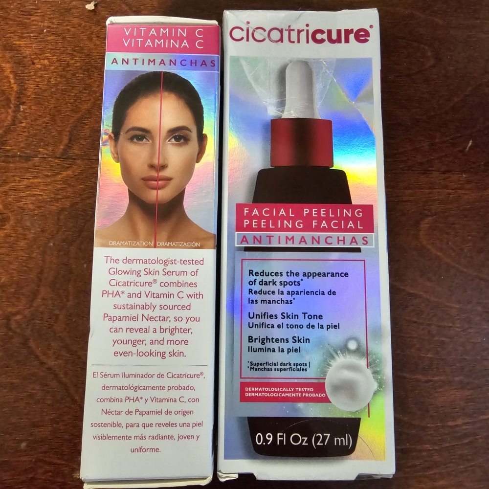 Cicatricure Vitamin C And  Facial Peeling Serum - Red Bottle (0.9 fl oz)